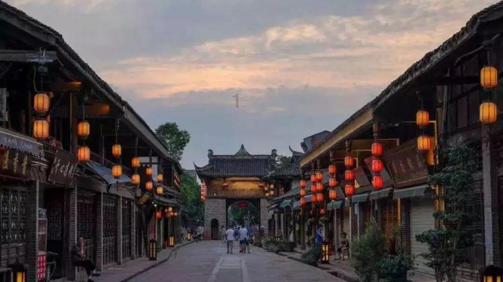 探索特朗普:梅拉尼娅“我是史上最帅美国总统吗”,她说“绝对是”,扩展知识星球平台